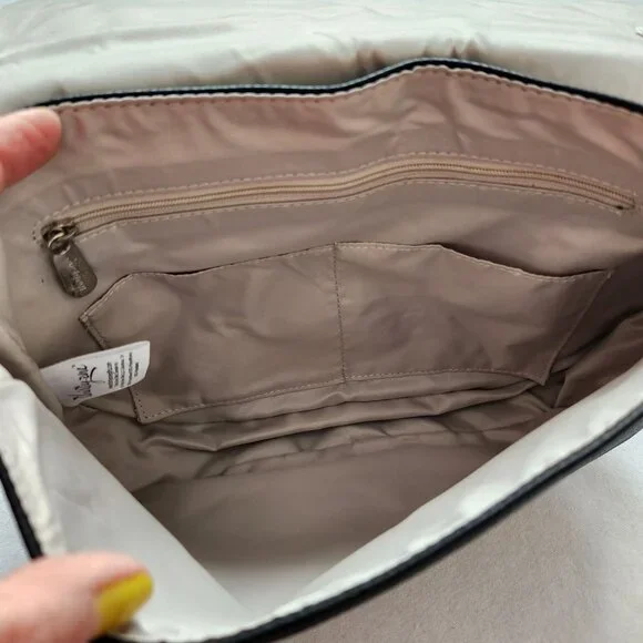 NEW Thirty One Leopard Print Black Faux Leather Shoulder Bag Purse Classy Glam - Picture 3 of 12